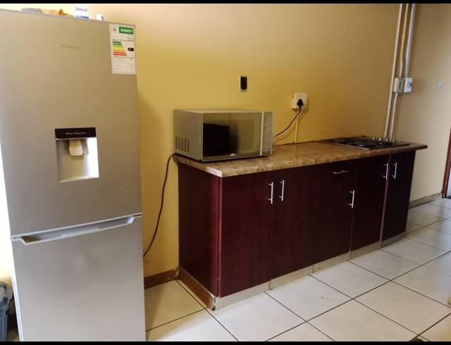 1 BEDROOM APARTMENT FOR SALE IN PIETERMARITZBURG CENTRAL